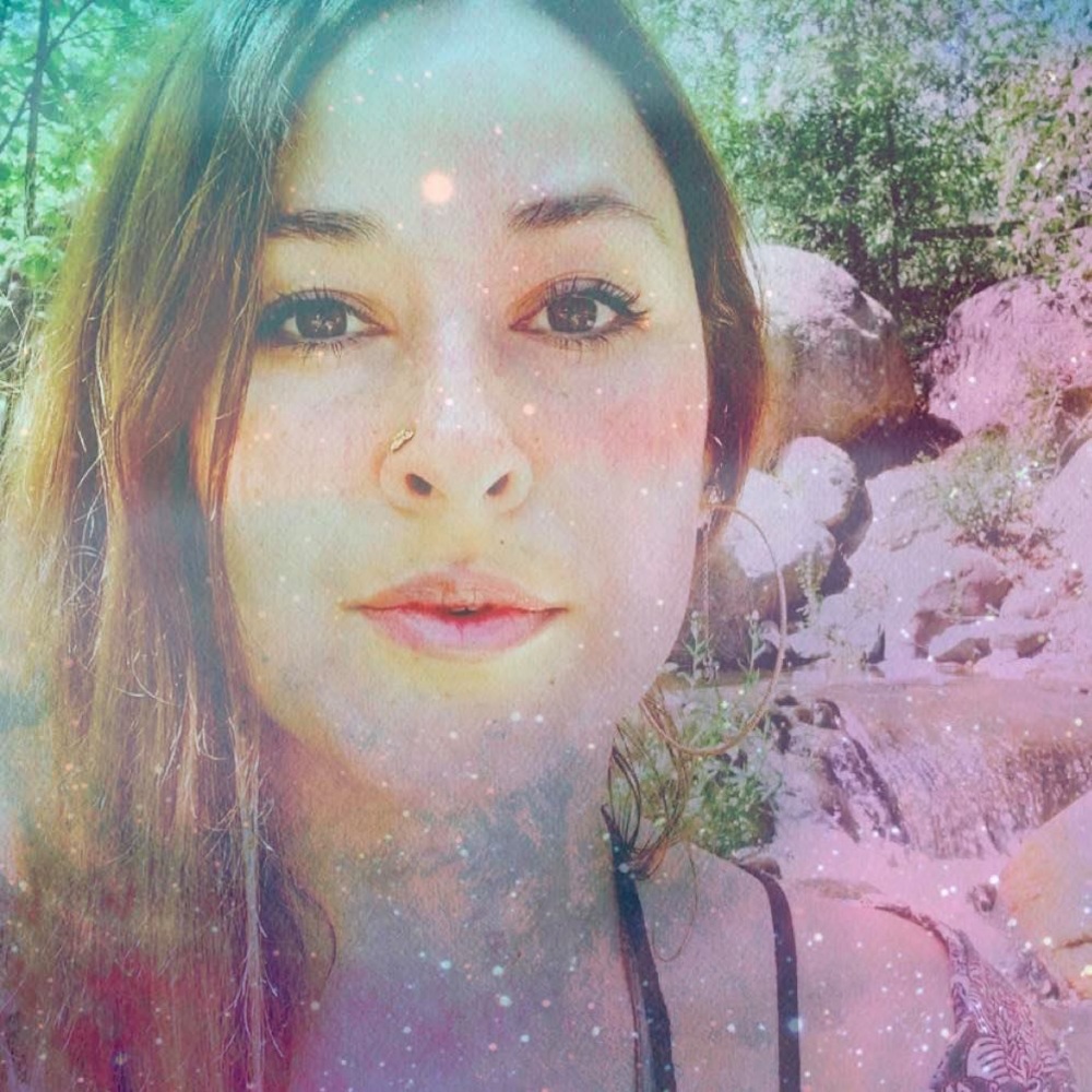 Meet your Posher, Vivian